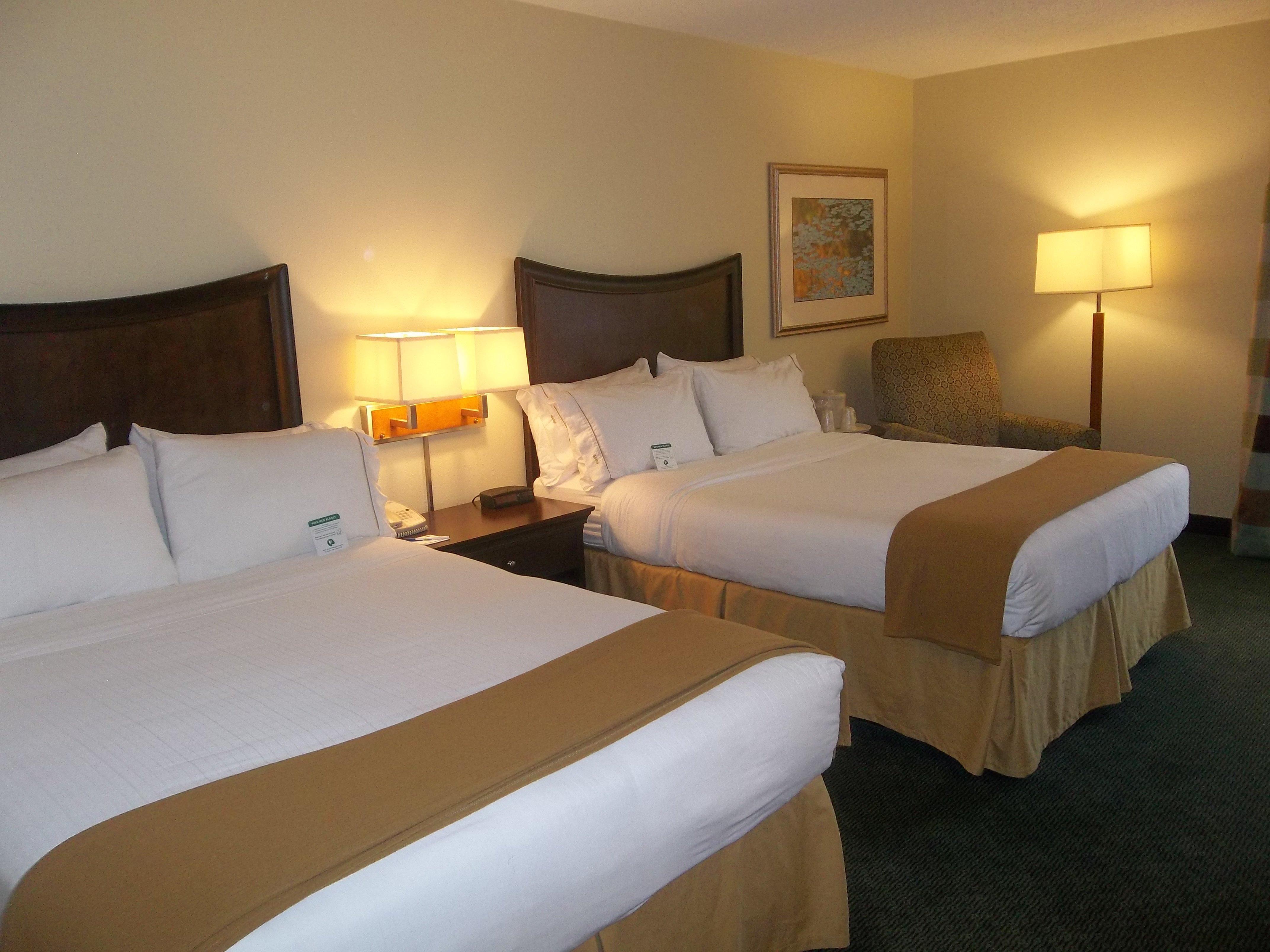 Holiday Inn Express Indianapolis Airport By Ihg Plainfield Exterior foto