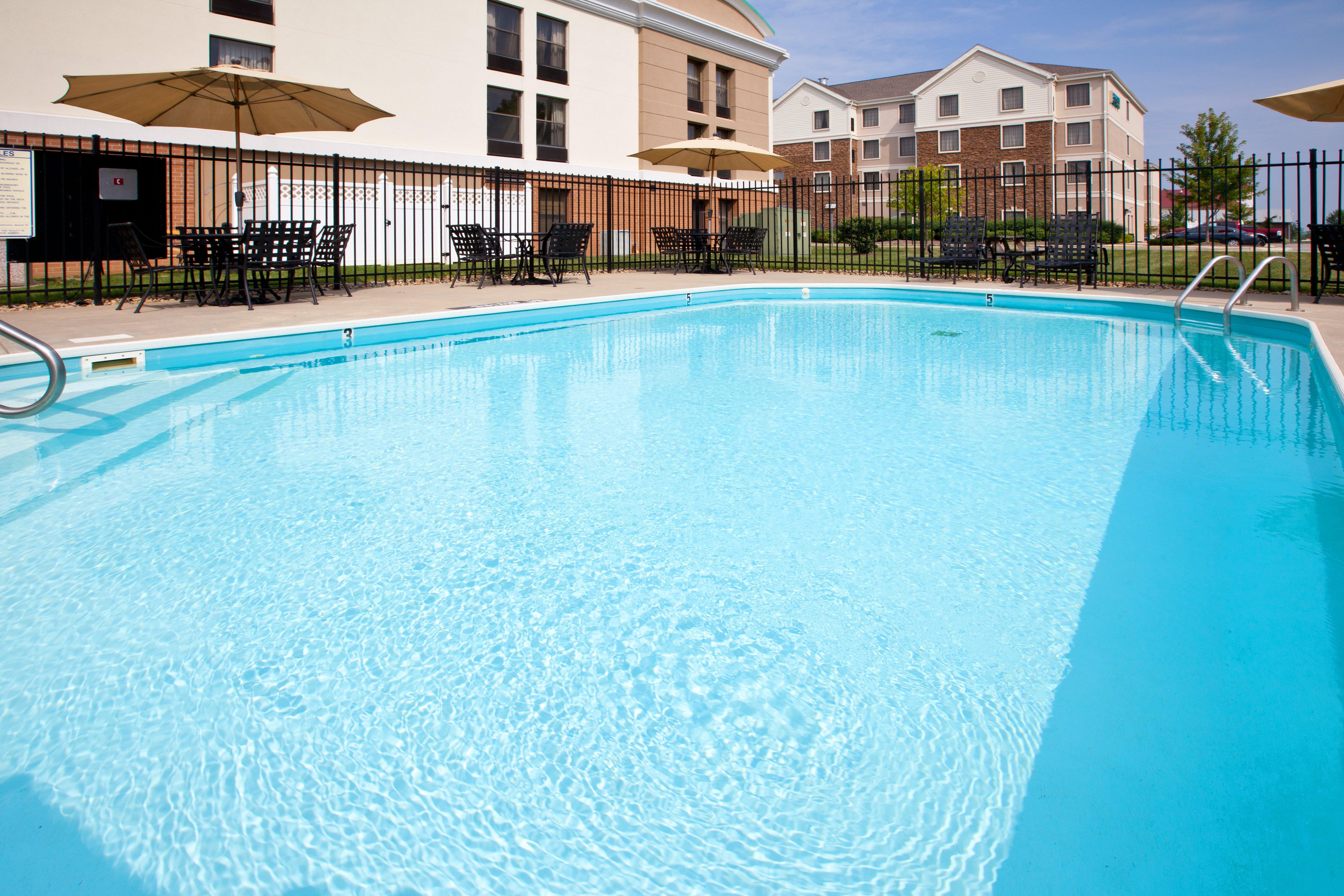 Holiday Inn Express Indianapolis Airport By Ihg Plainfield Instalações foto